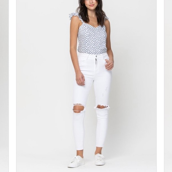 Cello Denim - NWT Cello white distressed jeans
